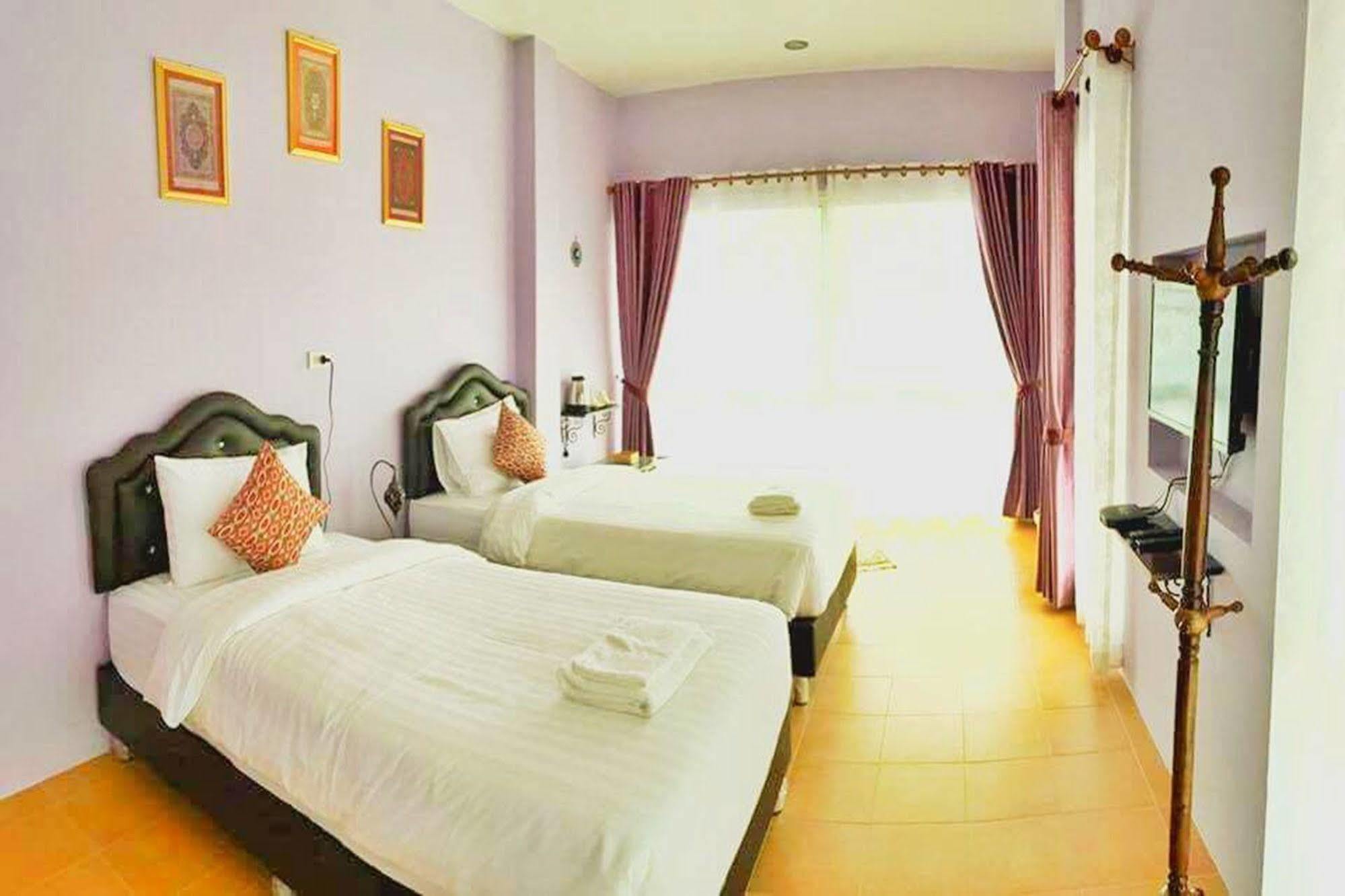 Chowdhury Boutique House Pensión